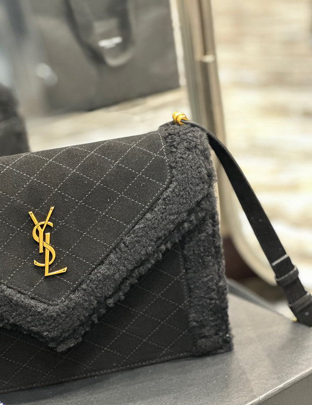 BB - YSL Bag - 3931