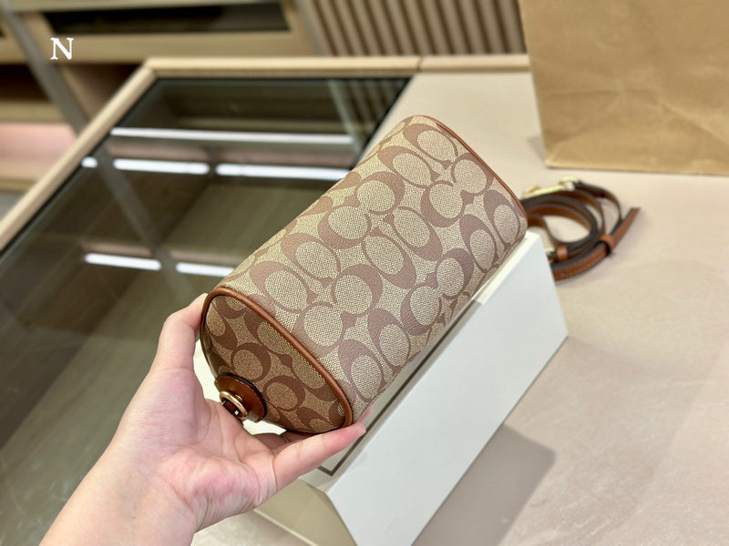 LO - CCH Bags - 076