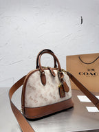 LO - CCH Bags - 413