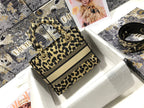 LO - DYOR   BAGS FOR WOMEN - FASHION LUXURY BAGS 155