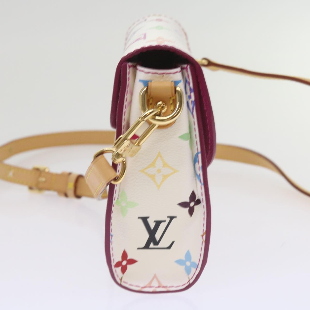 LO-LV bags 6647