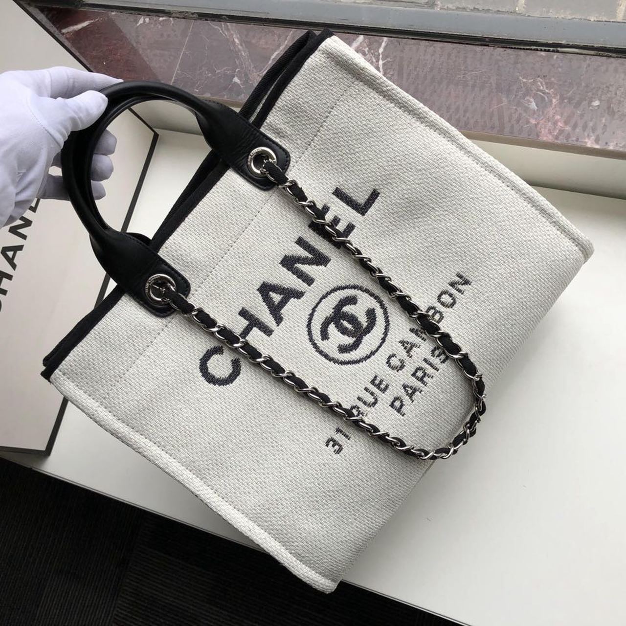 CHL - Small Shopping Bag SilLusso Official - Hardware White For Women Handbags, Shoulder Bags 15.2in/39LO AS3257