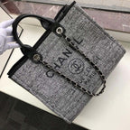 CHL -  Deauville Tote Raffia Canvas Bag Black/White For Women 14.9in/38LO