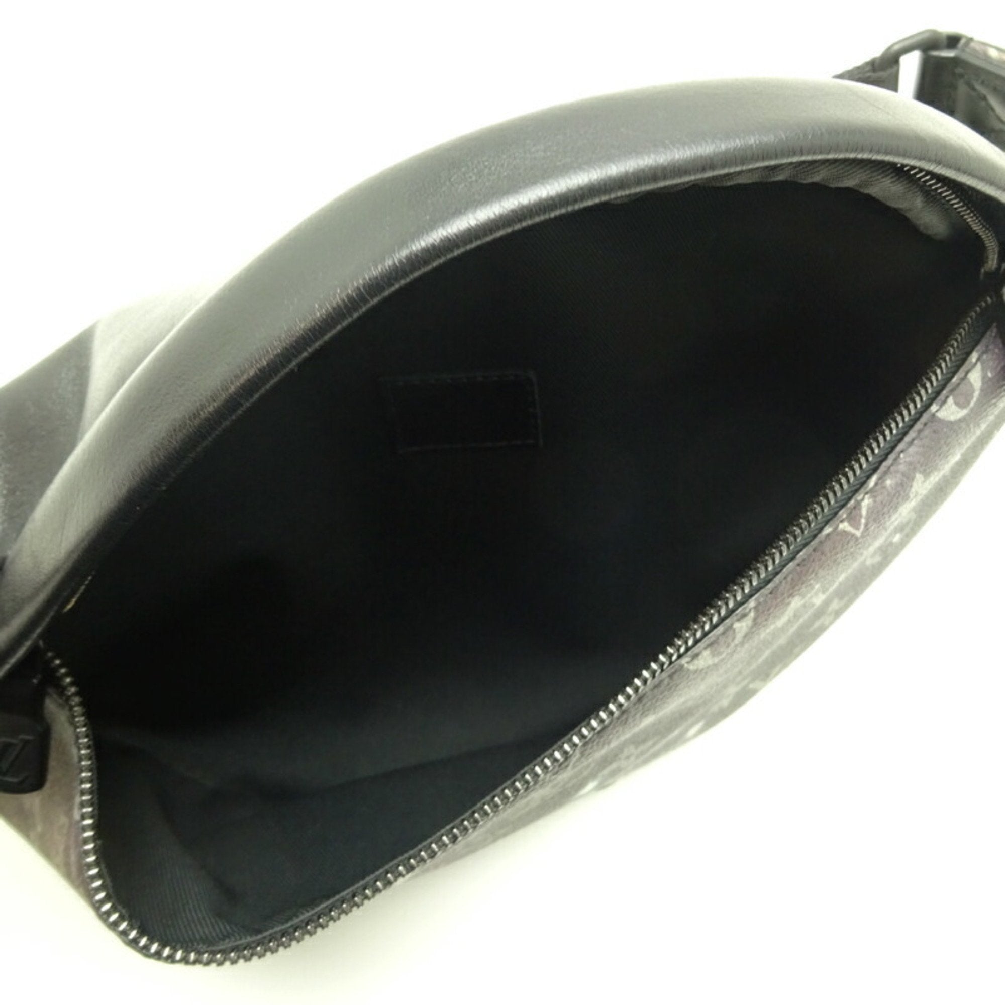 LO-LV bags 2125