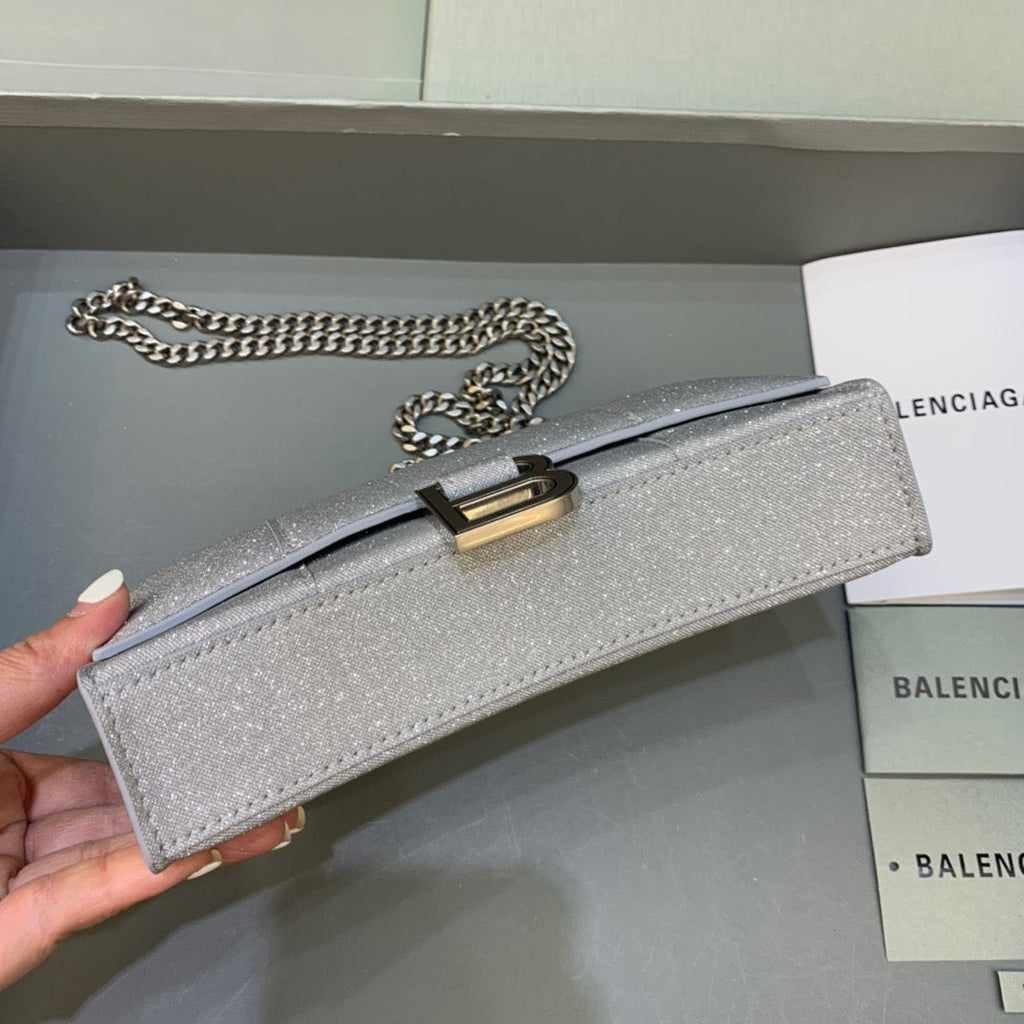 BLN-Ciaga Hourglass Wallet On Chain in Grey, For Women,  Bags 7.6in/19LO 6560502102G1501