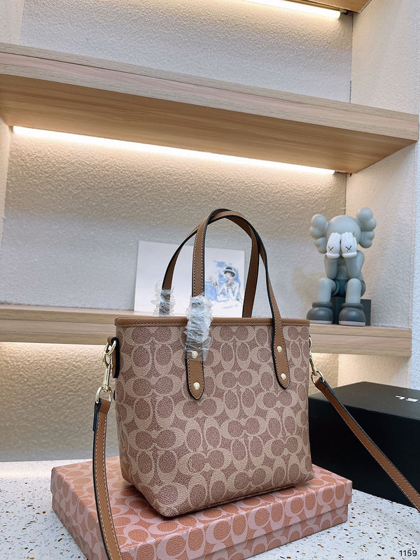 LO - CCH Bags - 223
