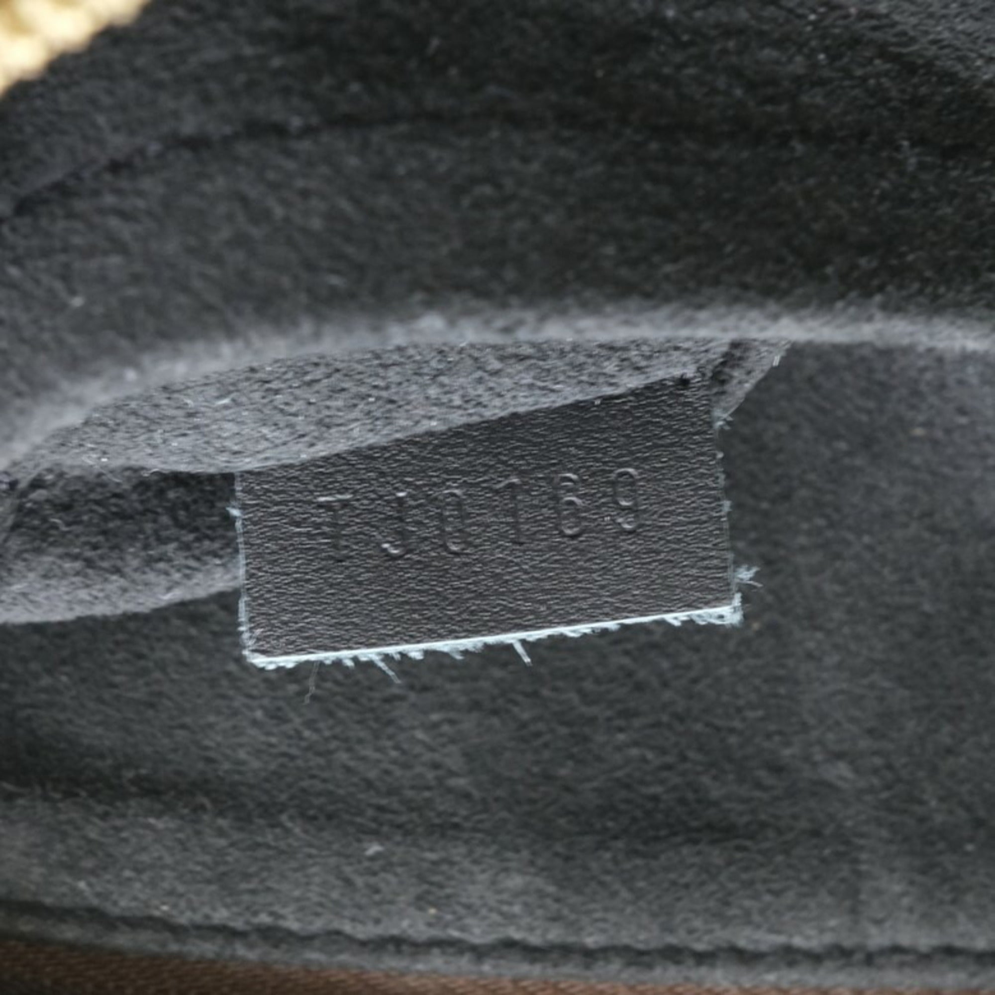 LO-LV bags 6329