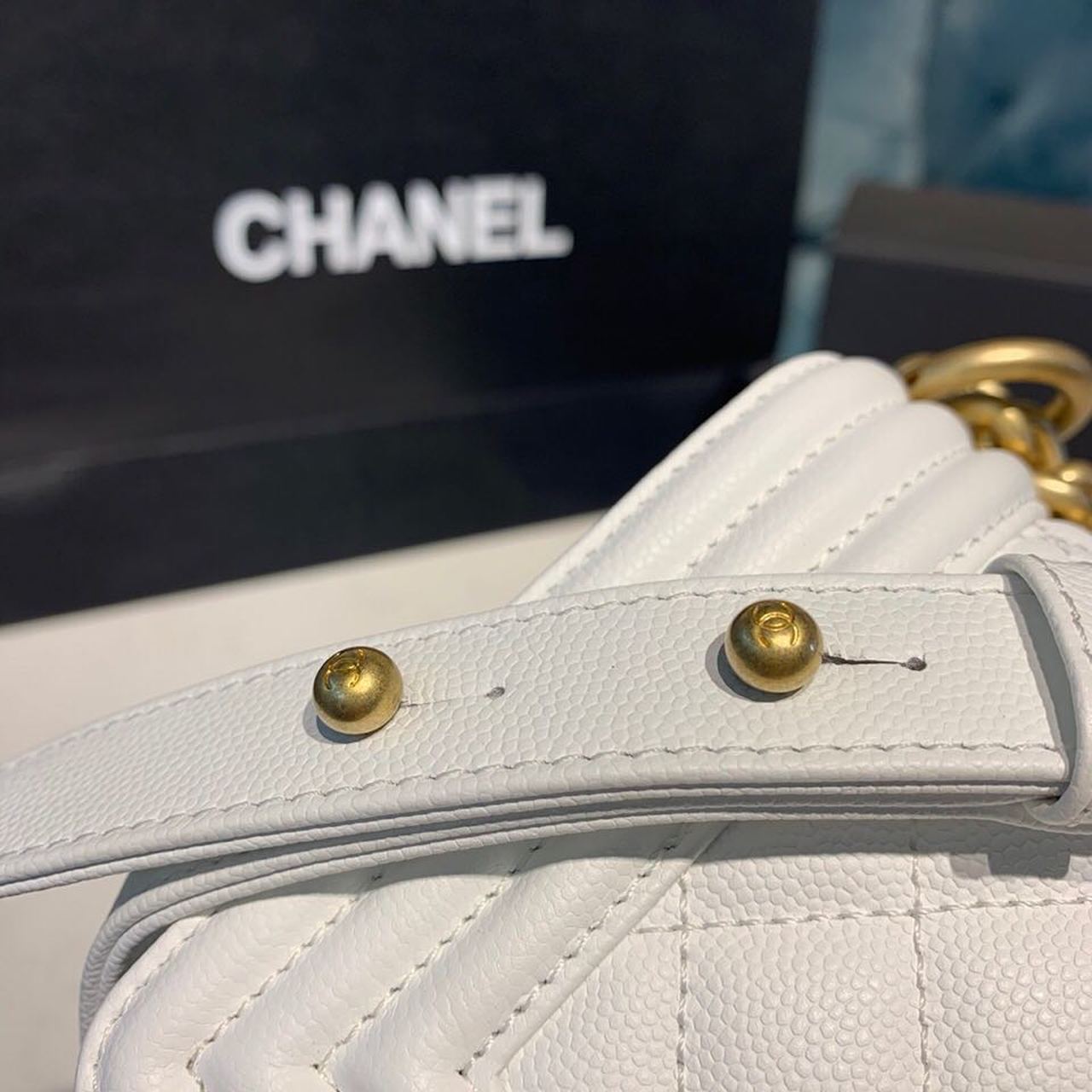 CHL - Small Boy Handbag White For Women Bags, Shoulder And Crossbody Bags 7.8in/20LO A67085