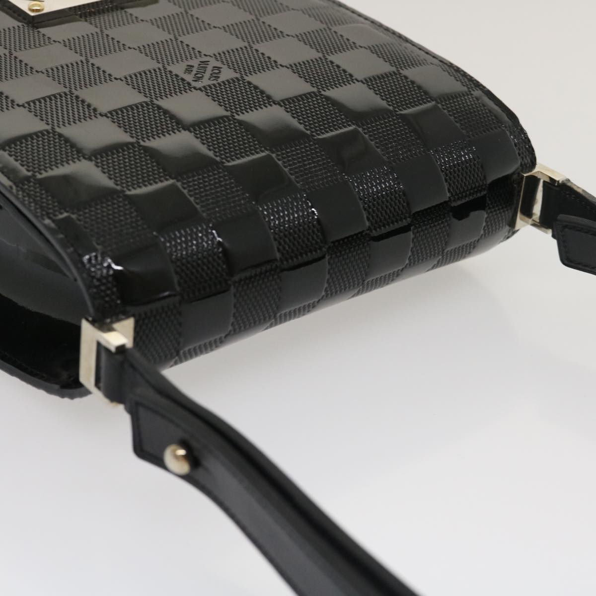 LO-LV bags 7220