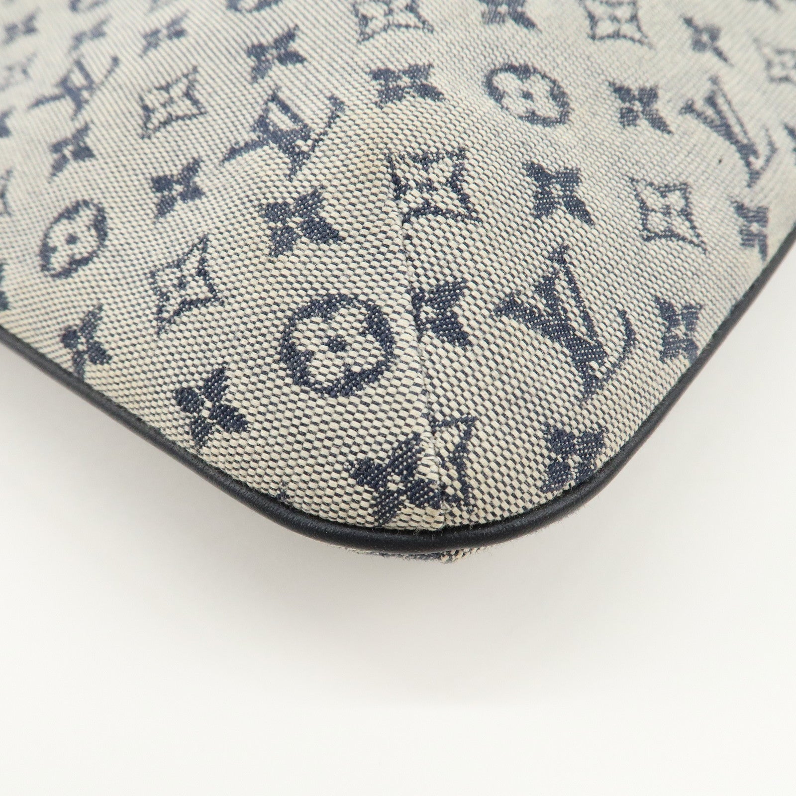 LO-LV bags 3978