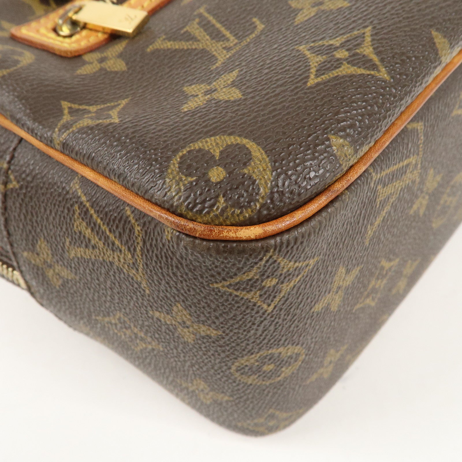 LO-LV bags 3523