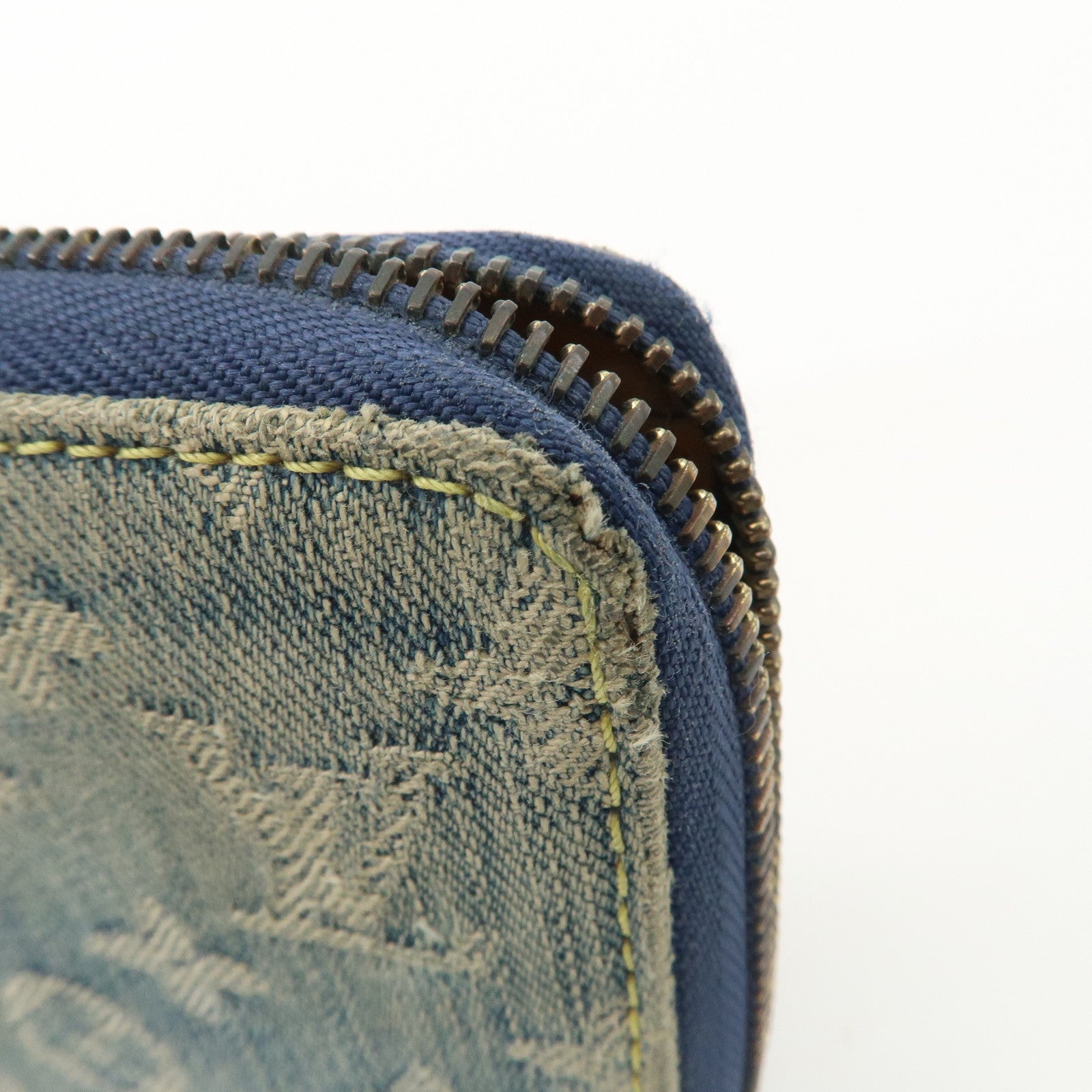 LO-LV bags 3895