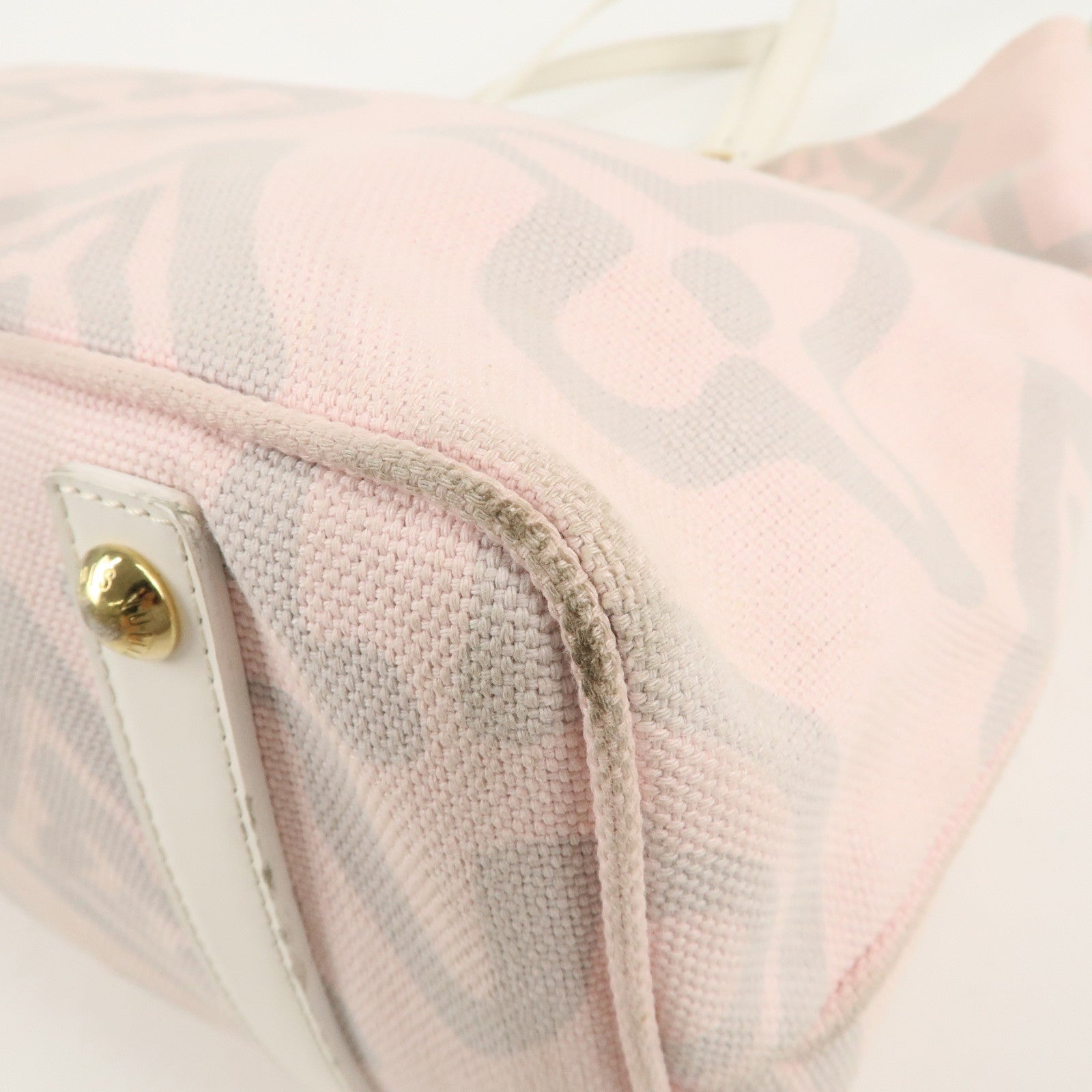 LO-LV bags 4084