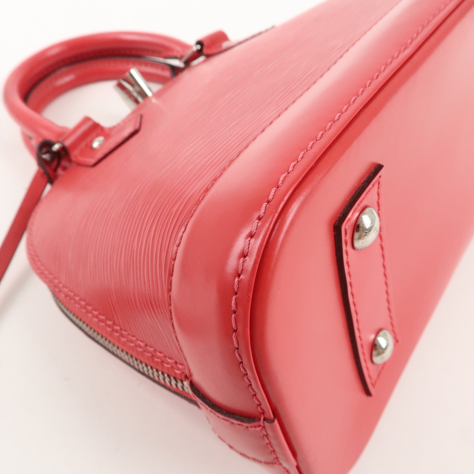 LO-LV bags 4024