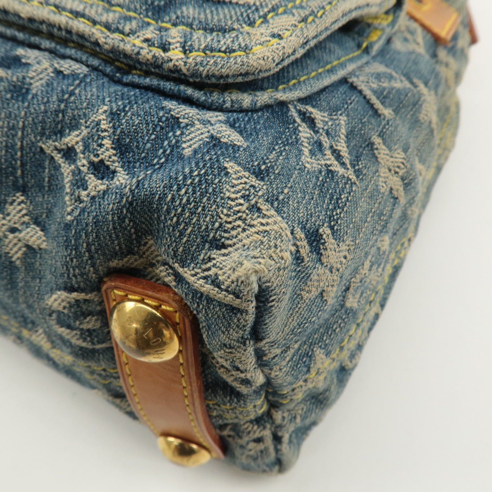 LO-LV bags 4061