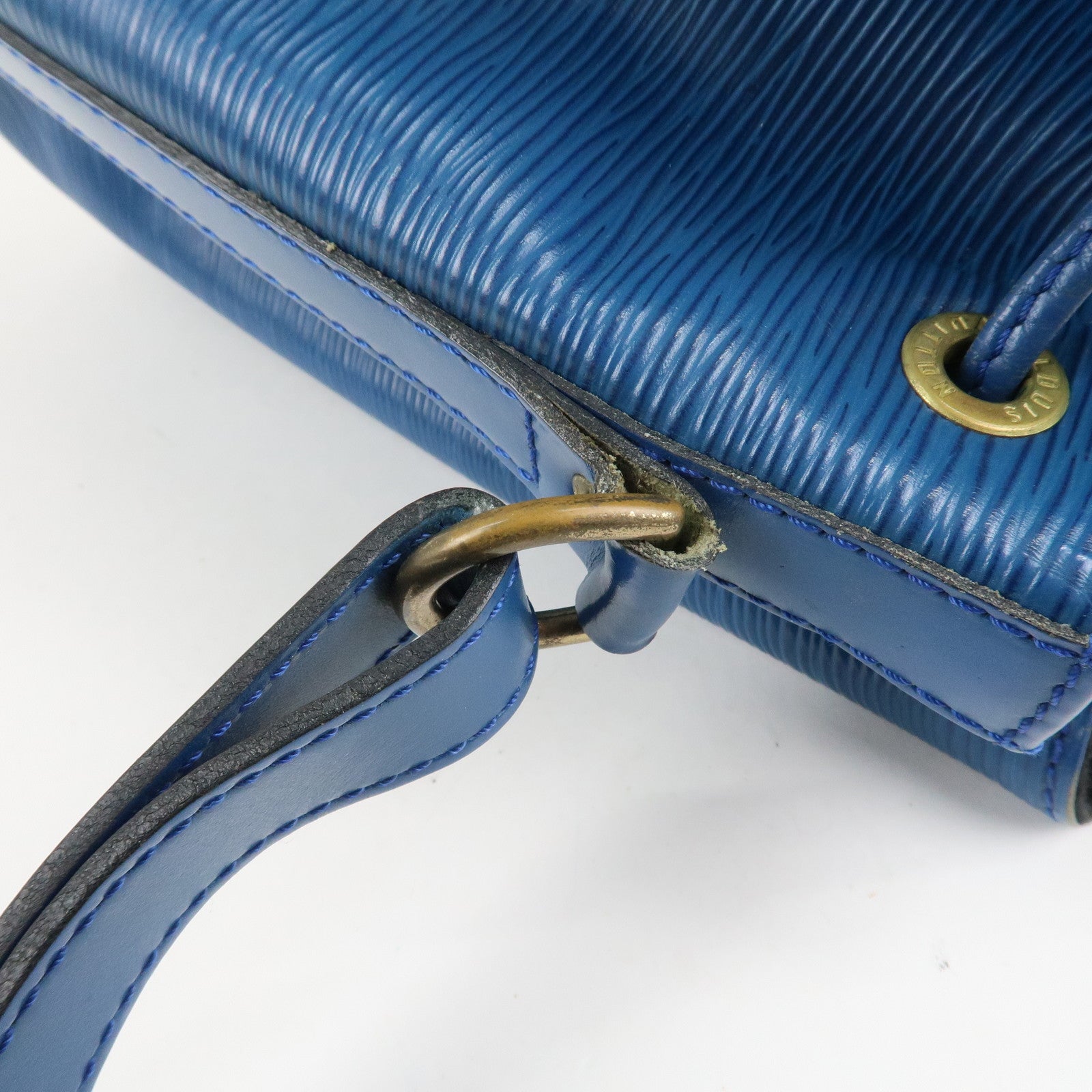 LO-LV bags 3815