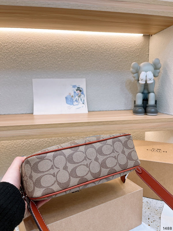 LO - CCH Bags - 206