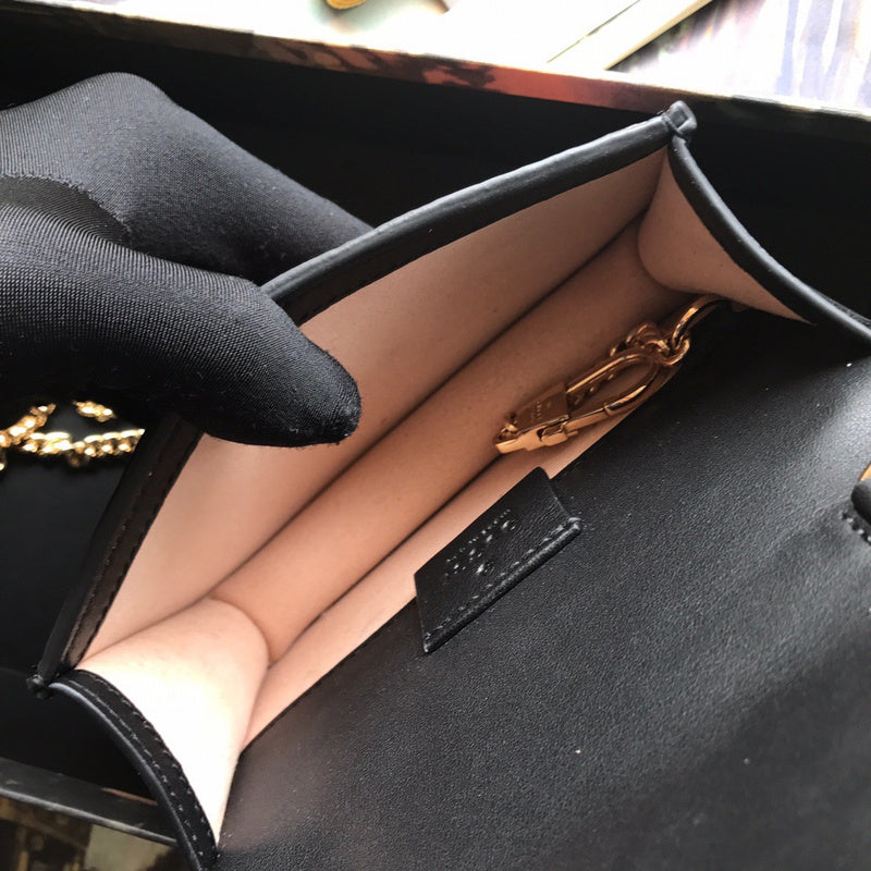 LO - GCC Bags - 6365