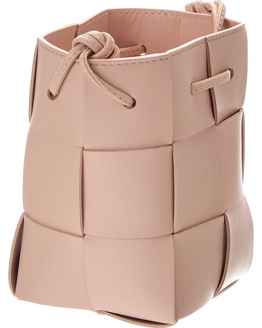 B V  - Cassette Mini Intrecciato Bucket Bag