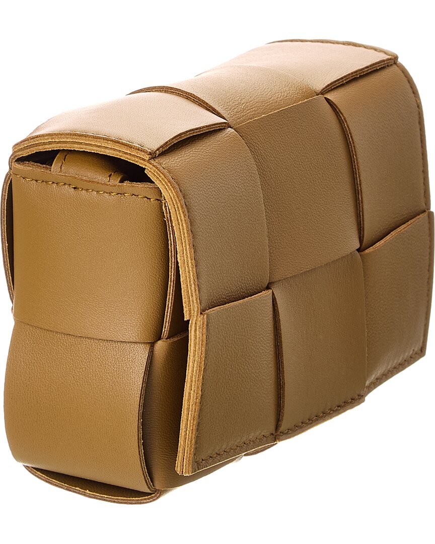 B V  - Cassette Leather Crossbody