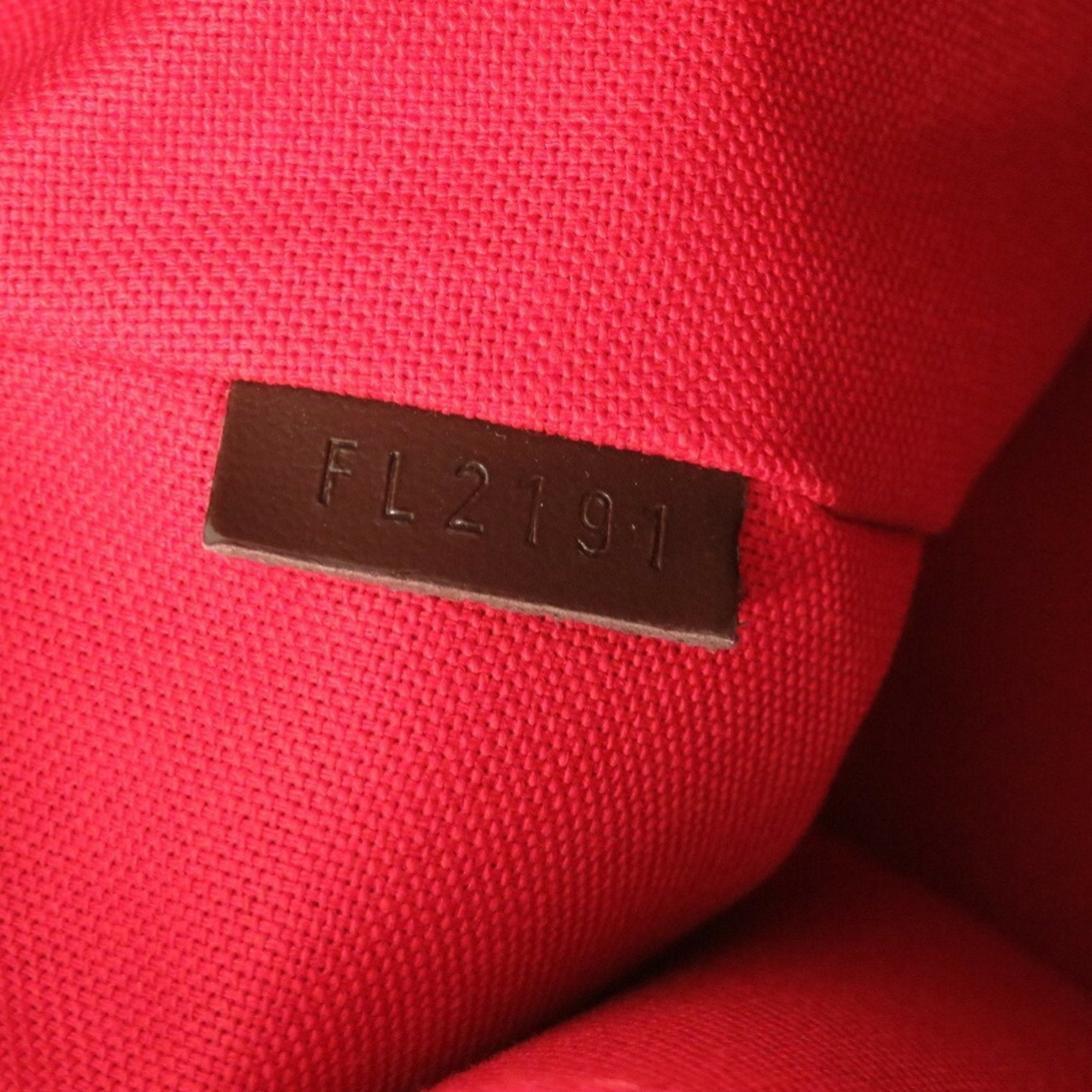 LO-LV bags 2936