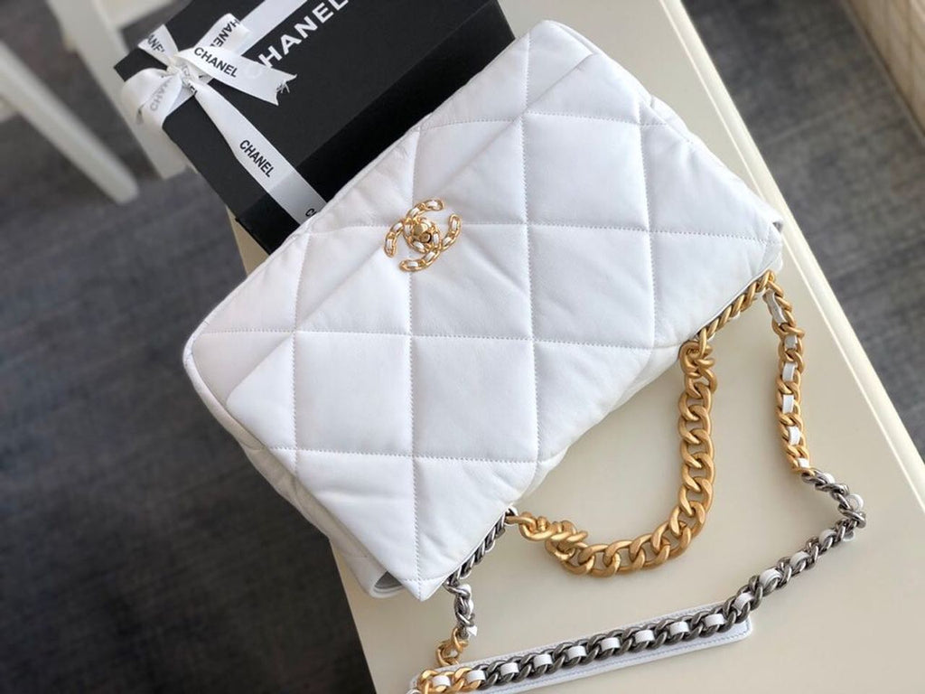 CHL -  19 Maxi HandBag White For Women Bags, Shoulder And Crossbody Bags 14in/36LO AS1162