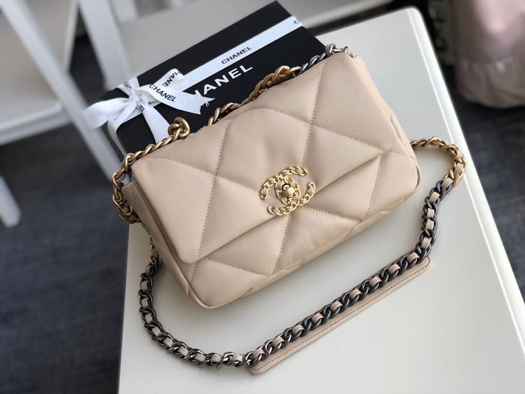 CHL -  19 Flap Bag Beige For Women 10.1in/26LO