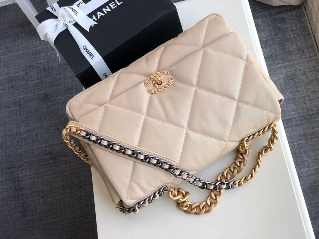 CHL -  19 Maxi HandBag Beige For Women 14in/36LO