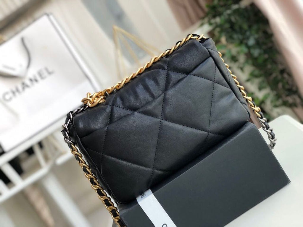 CHL -  19 HandBag Black For Women 10.1in/26LO AS1160