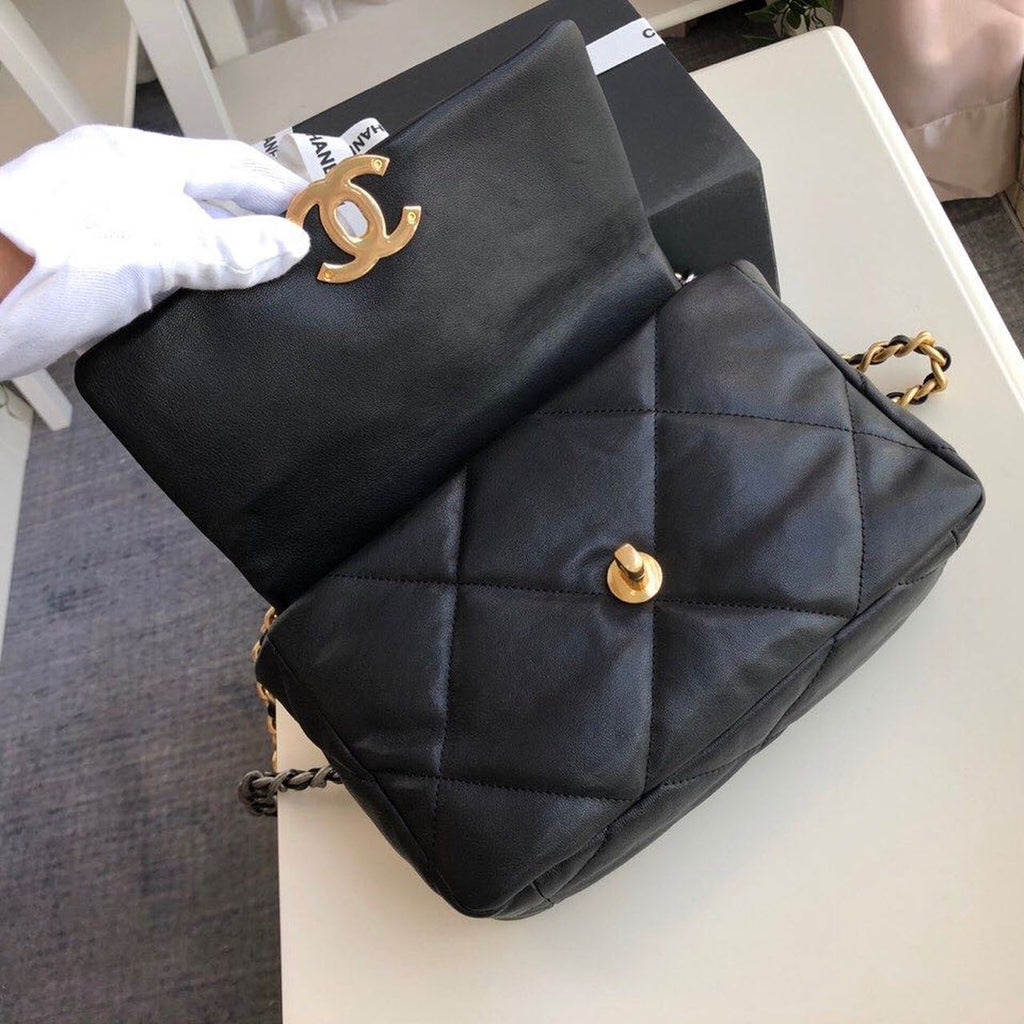 CHL -  19 HandBag Black For Women 10.1in/26LO AS1160