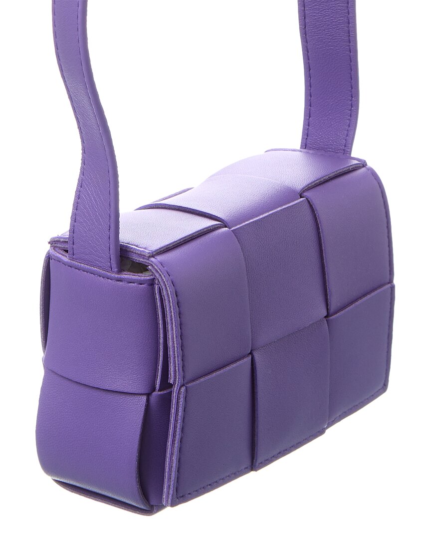 B V  - Cassette Leather Crossbody