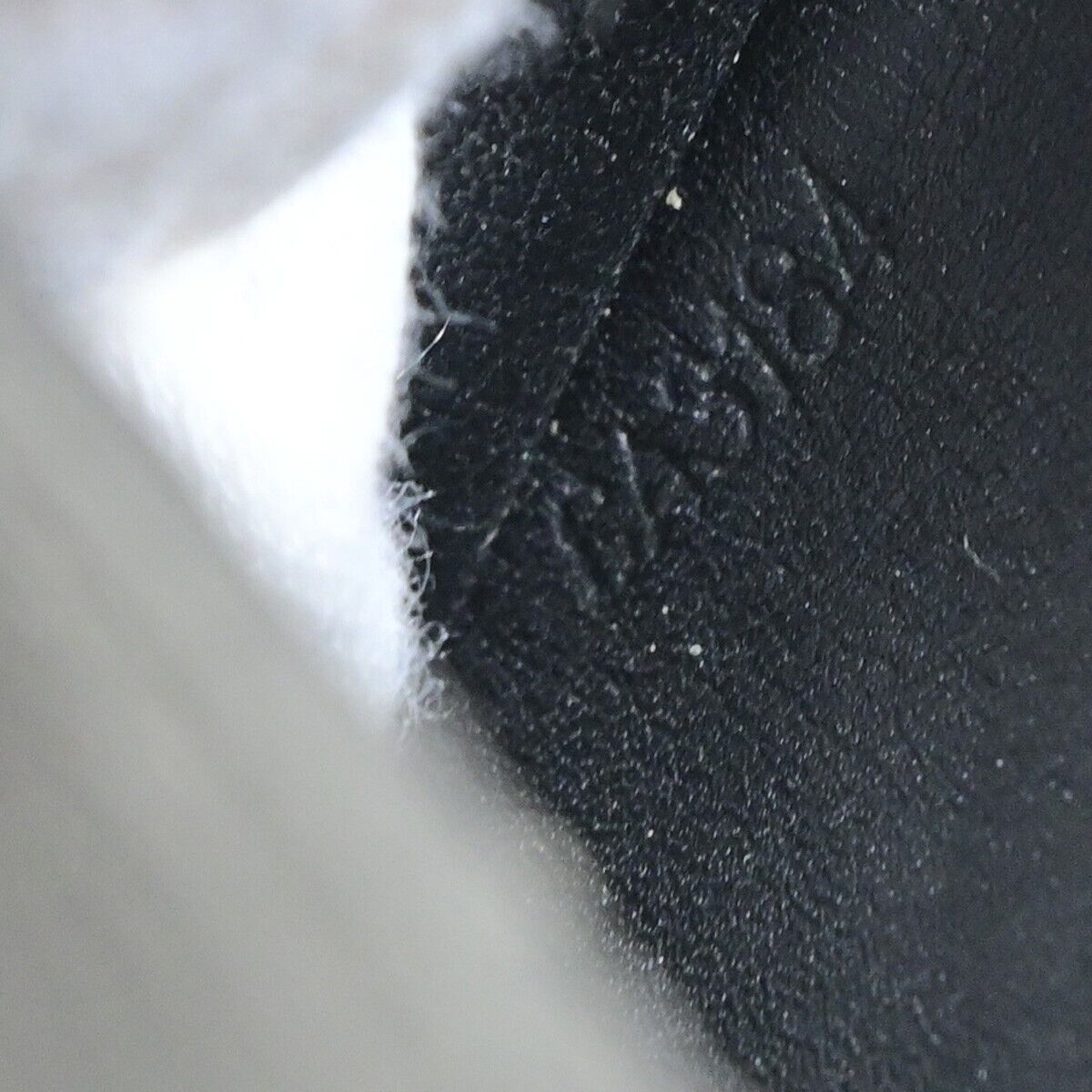 LO-LV bags 3108
