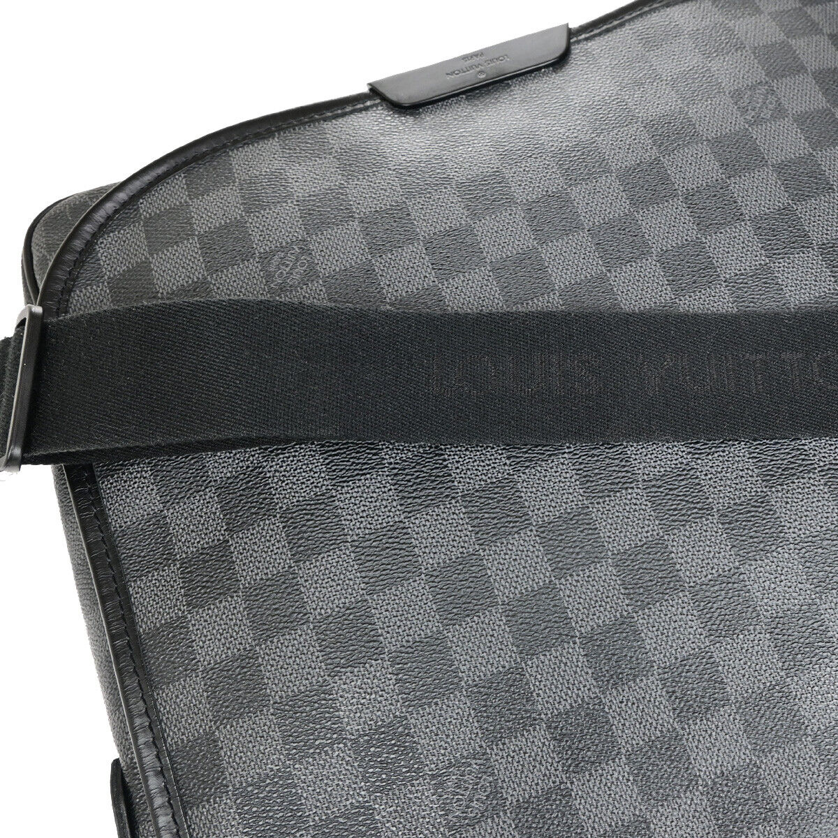 LO-LV bags 2038