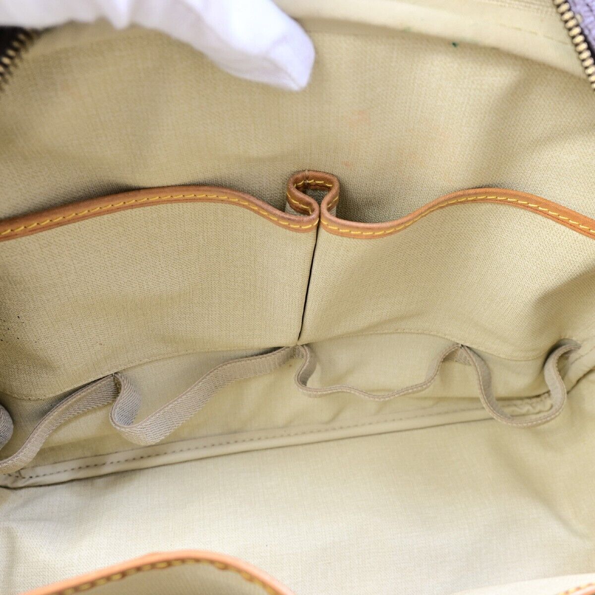 LO-LV bags 2091
