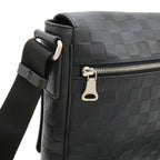LO-LV bags 2136