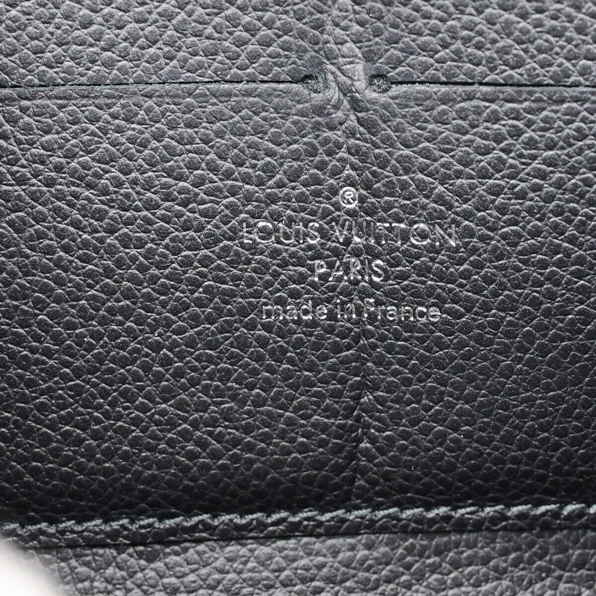 LO-LV bags 3075