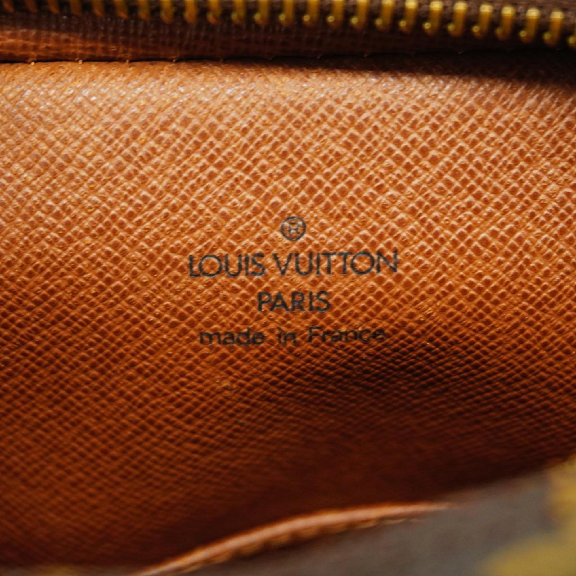 LO-LV bags 2054