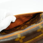 LO-LV bags 2054