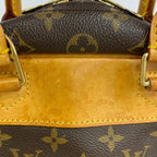 LO-LV bags 2087