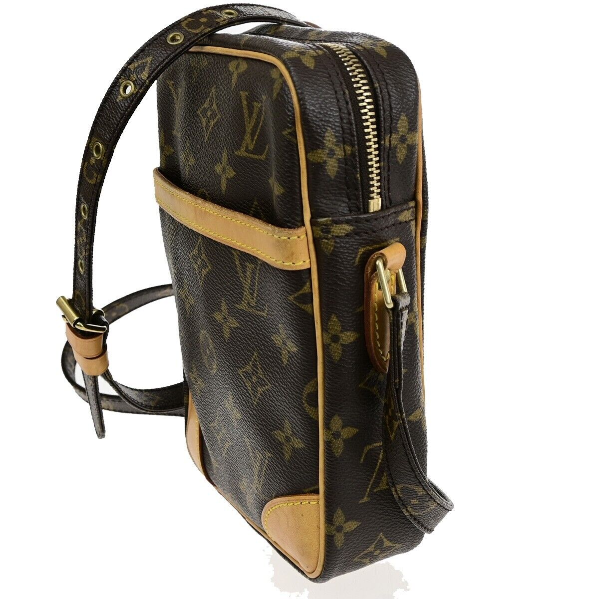 LO-LV bags 2050