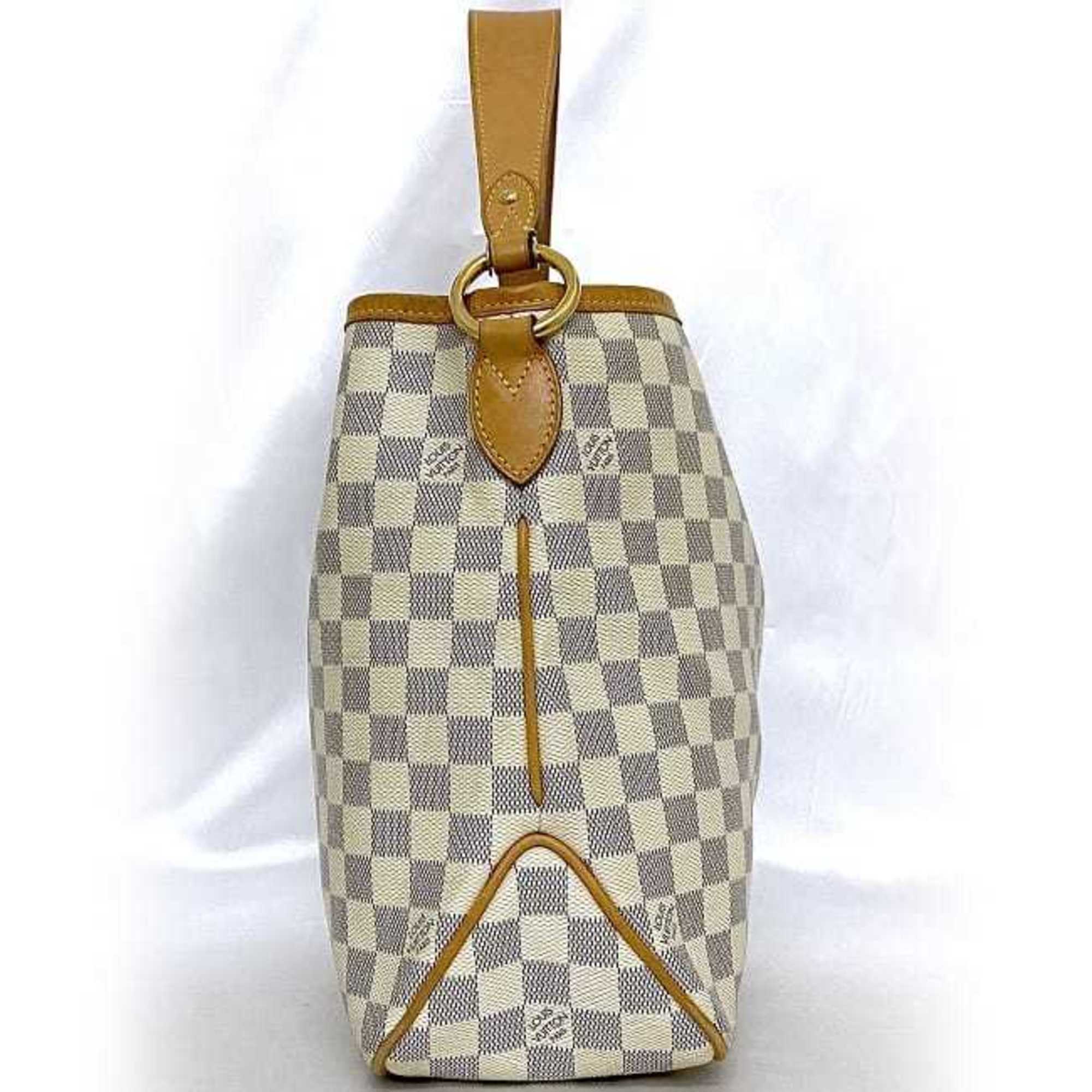 LO-LV bags 2102