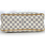 LO-LV bags 2102