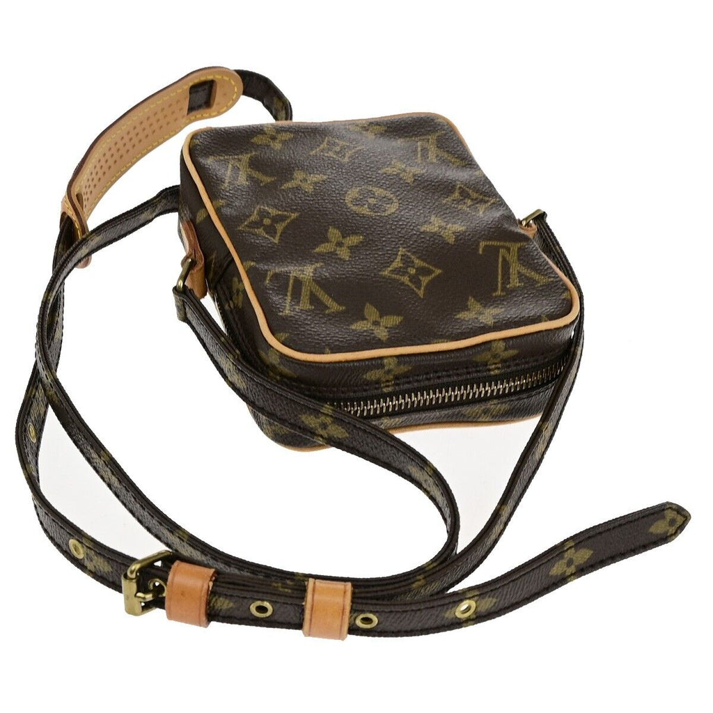 LO-LV bags 2052
