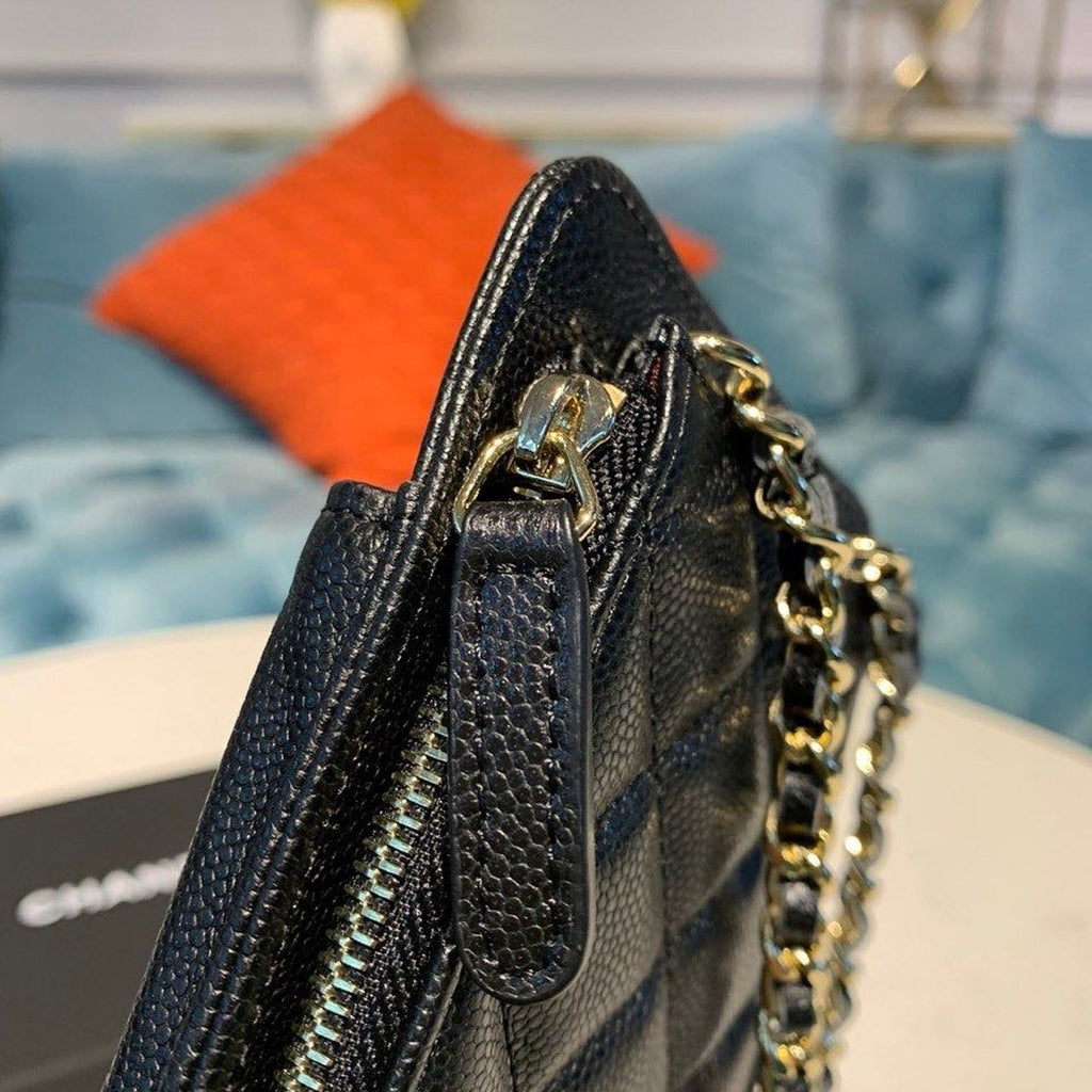 CHL -  Classic Cluth With Chain Black For Women Wallet 7in/18LO AP0990