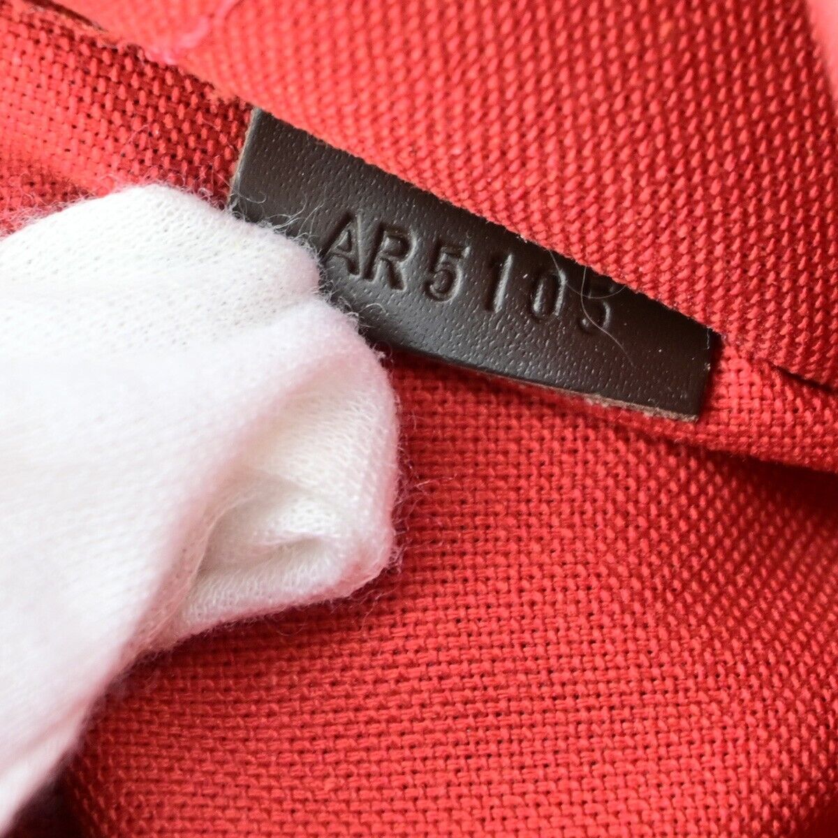 LO-LV bags 2165