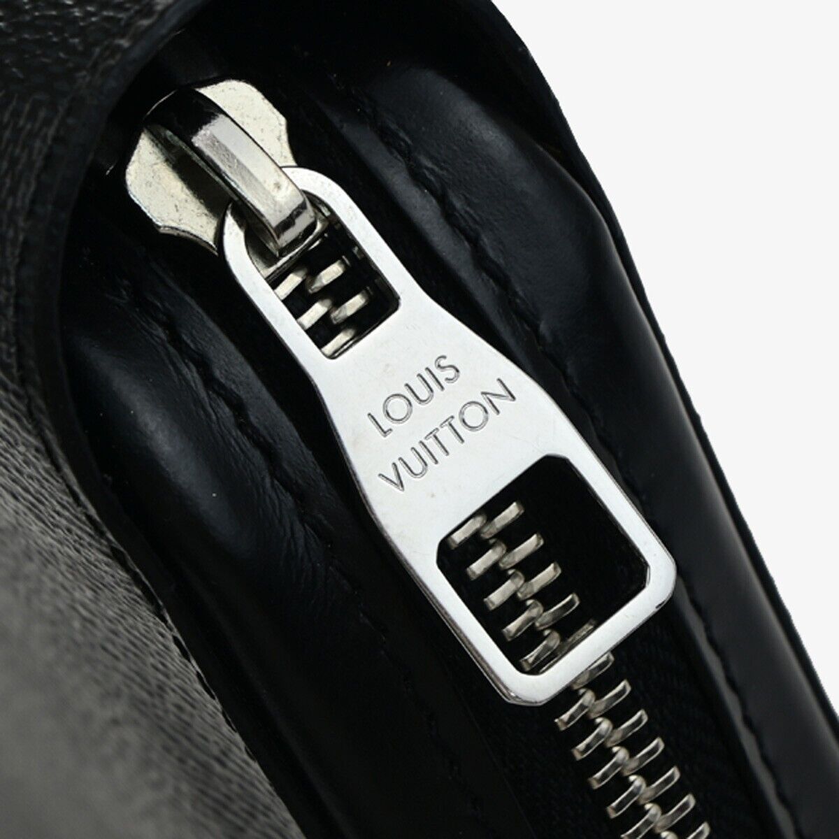 LO-LV bags 3120