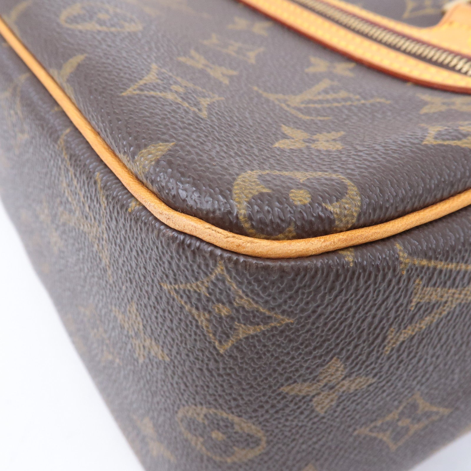 LO-LV bags 3541