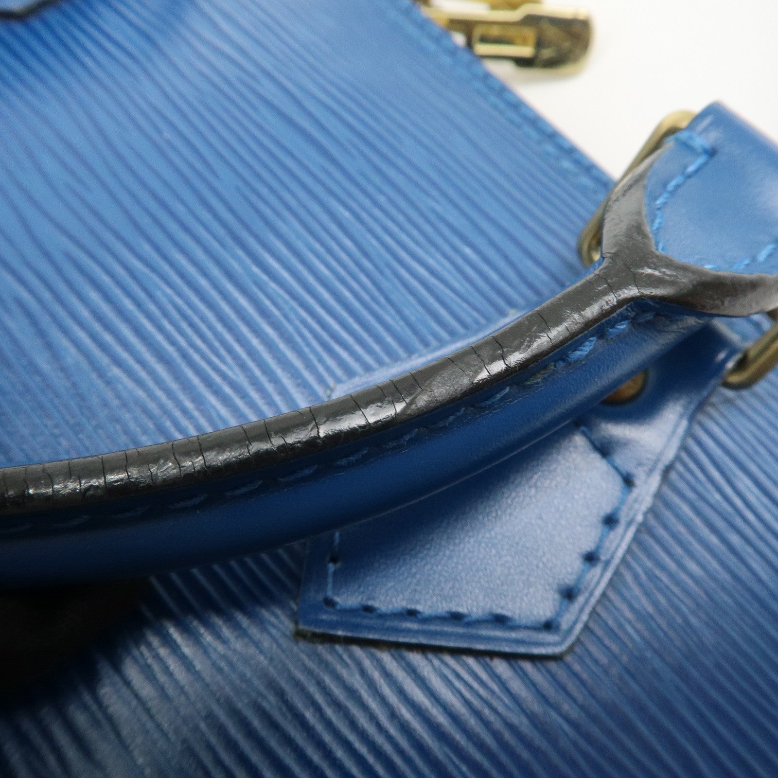LO-LV bags 3868