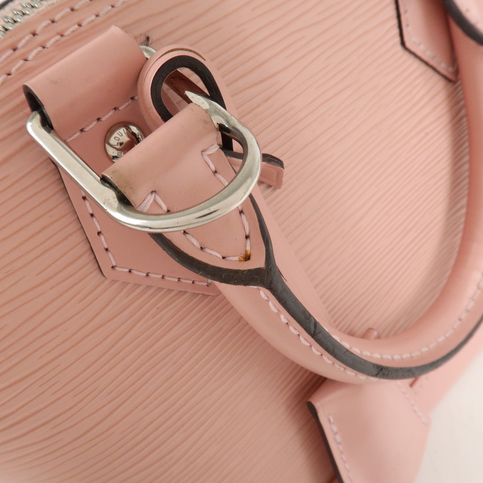 LO-LV bags 3862