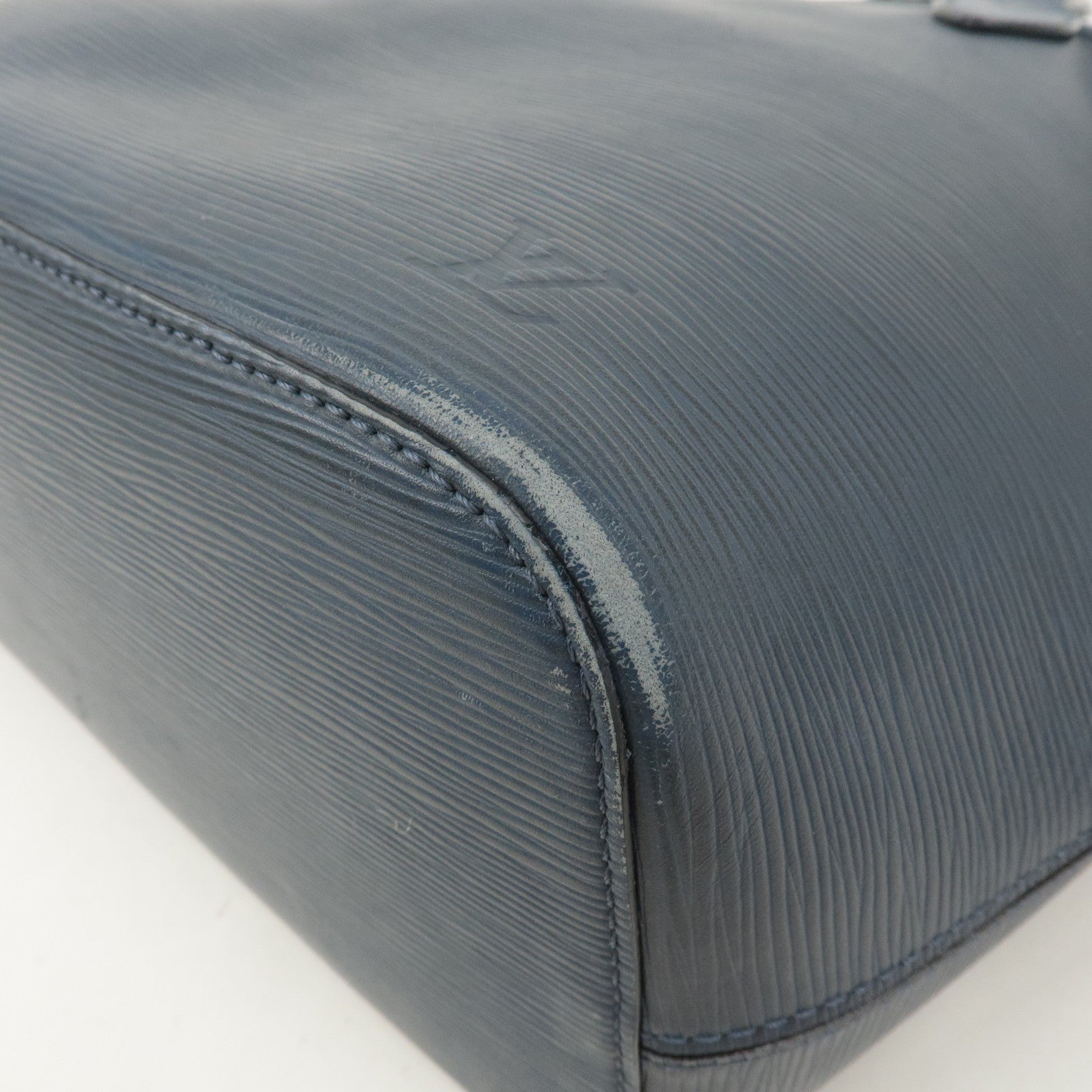 LO-LV bags 4105